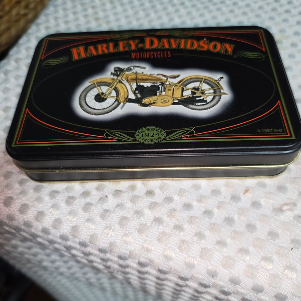 1997 VINTAGE HARLEY DAVIDSON 2 DECK TIN PLAYING CARDS